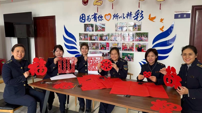 a5728f15dc0f3f743ddc1f30ef0de57a