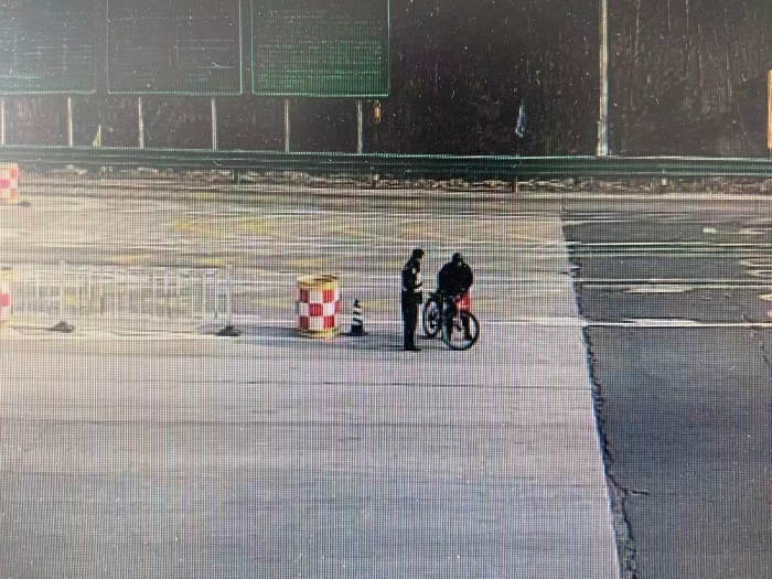 9cd28b10aa54b1e20240e36d249acf5e